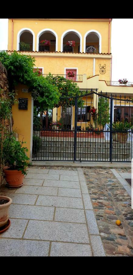 Su Carreri Bed & Breakfast Armungia Dış mekan fotoğraf